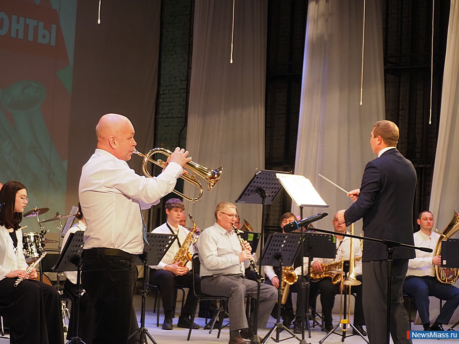 ������������� ������� ������� ������ ������� ������. � ��������� �������� ������� ������������ ������������ ������, �����, ������, ����������� � �������� ����������