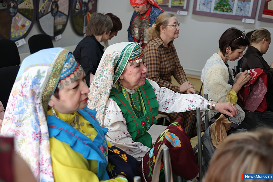 ������� ���������� �� ������ ������� ������ � ������. ����������� � ��������� ��� �����������, ��� ��������� ��������� �� ����� ������