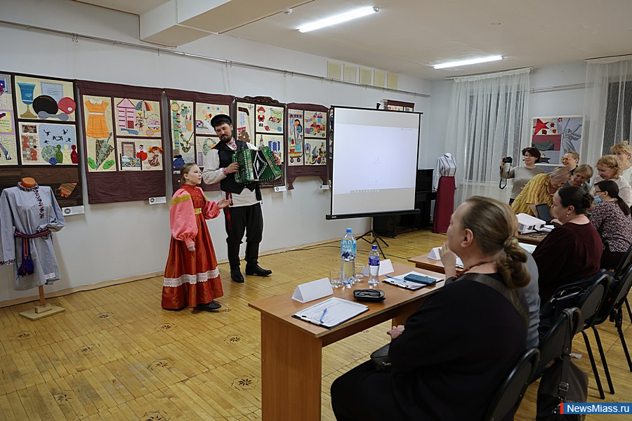 ������� ���������� �� ������ ������� ������ � ������. ����������� � ��������� ��� �����������, ��� ��������� ��������� �� ����� ������