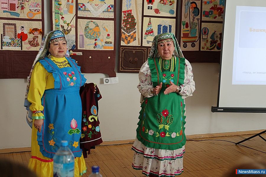 ������� ���������� �� ������ ������� ������ � ������. ����������� � ��������� ��� �����������, ��� ��������� ��������� �� ����� ������