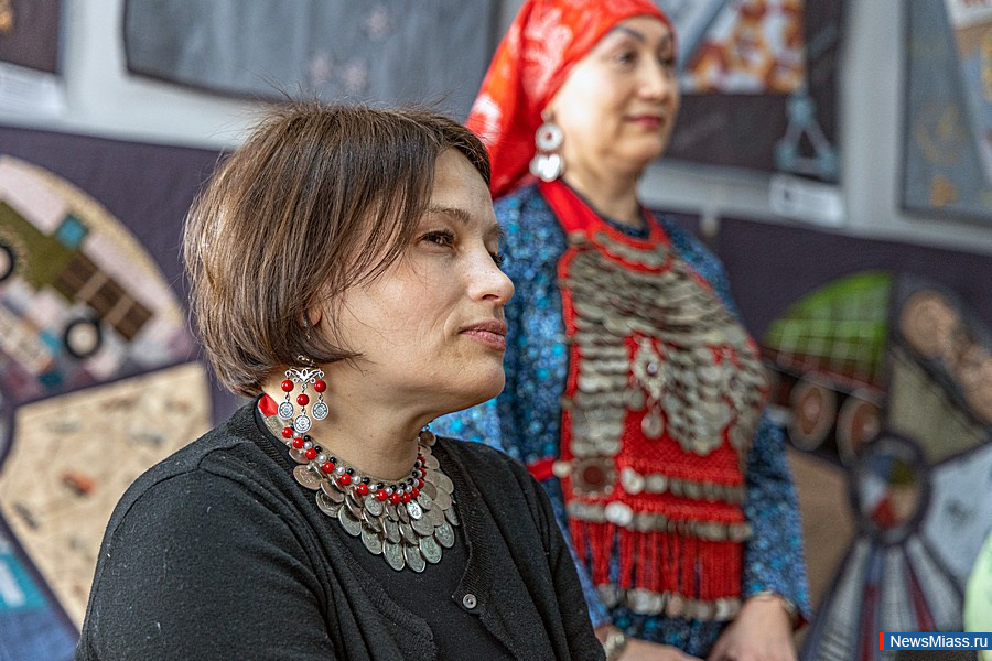 ������� ���������� �� ������ ������� ������ � ������. ����������� � ��������� ��� �����������, ��� ��������� ��������� �� ����� ������