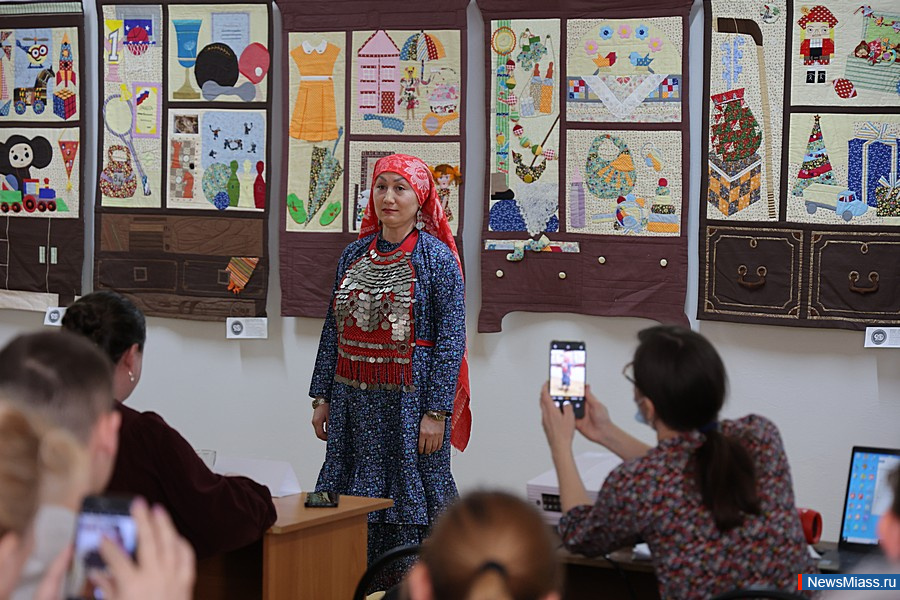 ������� ���������� �� ������ ������� ������ � ������. ����������� � ��������� ��� �����������, ��� ��������� ��������� �� ����� ������