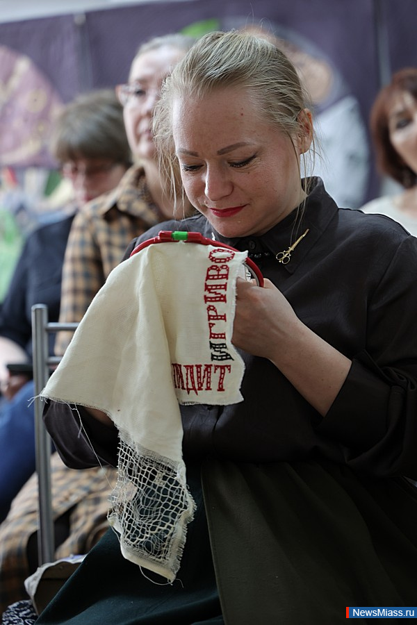 ������� ���������� �� ������ ������� ������ � ������. ����������� � ��������� ��� �����������, ��� ��������� ��������� �� ����� ������