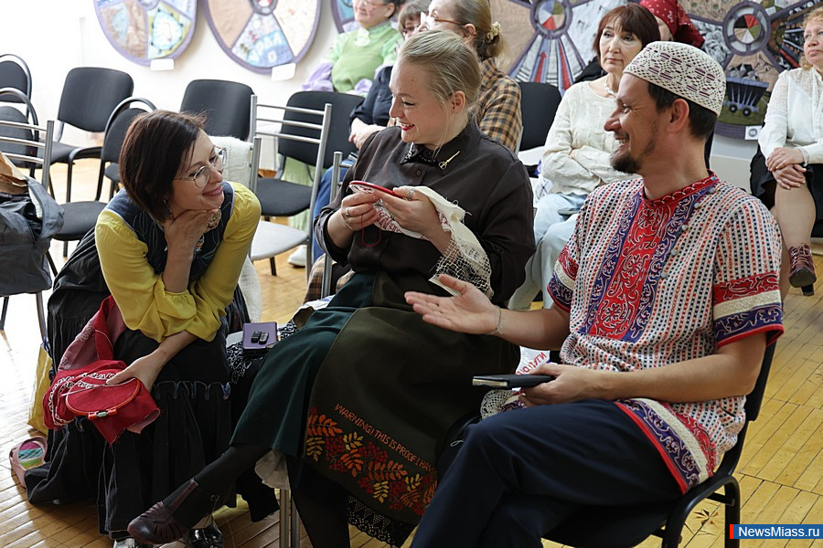 ������� ���������� �� ������ ������� ������ � ������. ����������� � ��������� ��� �����������, ��� ��������� ��������� �� ����� ������