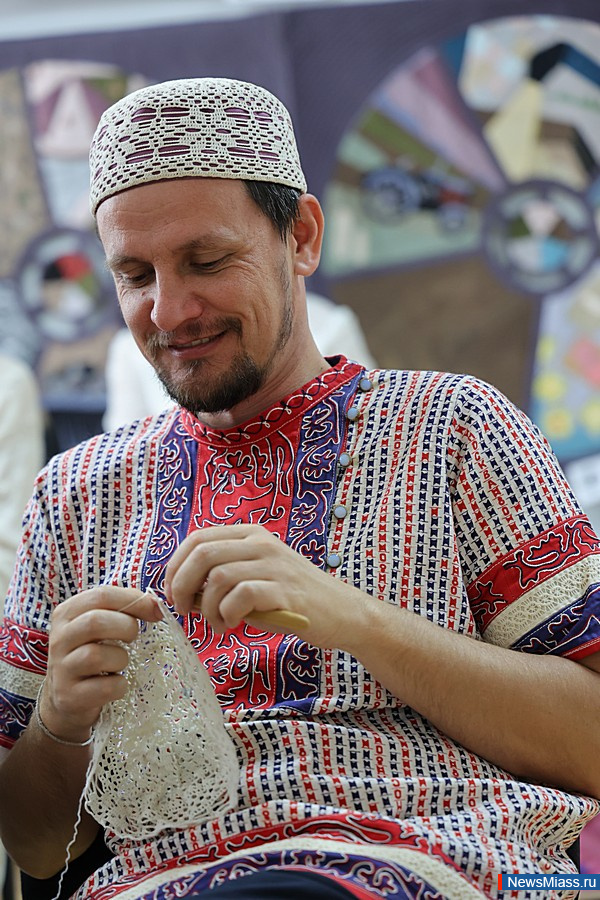 ������� ���������� �� ������ ������� ������ � ������. ����������� � ��������� ��� �����������, ��� ��������� ��������� �� ����� ������