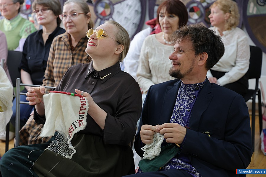 ������� ���������� �� ������ ������� ������ � ������. ����������� � ��������� ��� �����������, ��� ��������� ��������� �� ����� ������