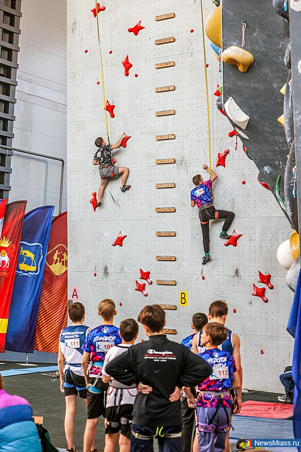 ����� ������ ��������� ������������ �� ������������. �� ��������� � ���������� ������� ��������� ���������� �� ����������, ������ � �������