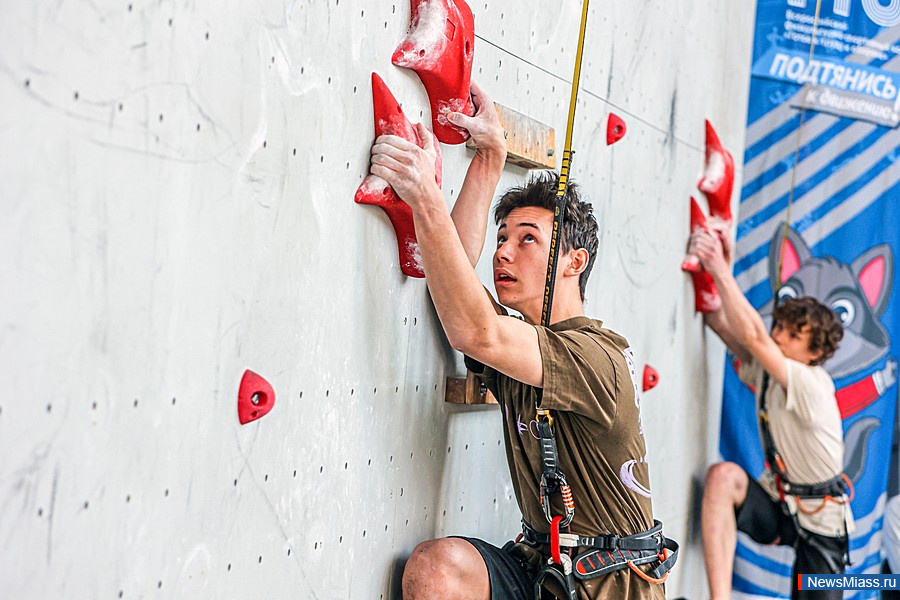 ����� ������ ��������� ������������ �� ������������. �� ��������� � ���������� ������� ��������� ���������� �� ����������, ������ � �������