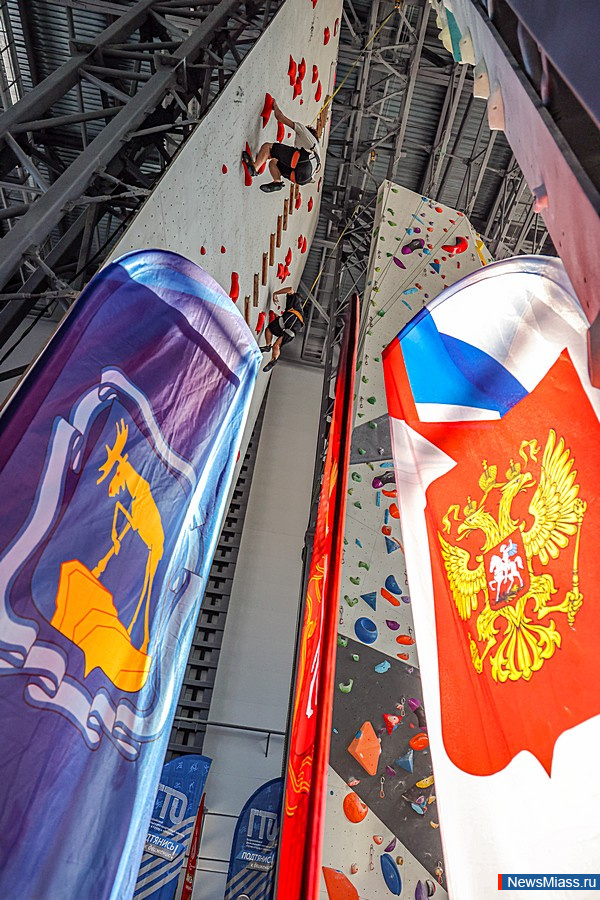 ����� ������ ��������� ������������ �� ������������. �� ��������� � ���������� ������� ��������� ���������� �� ����������, ������ � �������