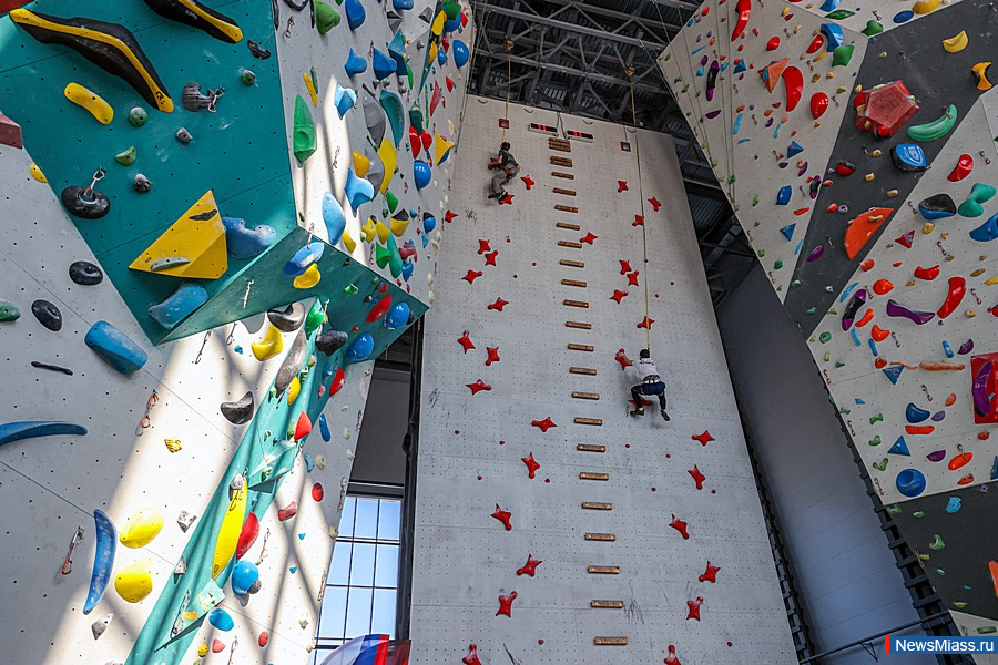 ����� ������ ��������� ������������ �� ������������. �� ��������� � ���������� ������� ��������� ���������� �� ����������, ������ � �������