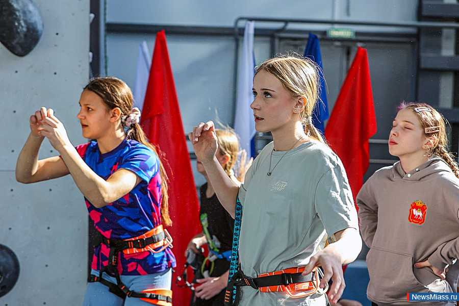 ����� ������ ��������� ������������ �� ������������. �� ��������� � ���������� ������� ��������� ���������� �� ����������, ������ � �������