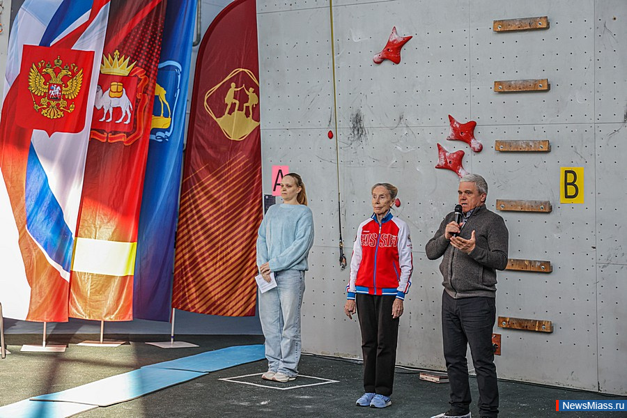 ����� ������ ��������� ������������ �� ������������. �� ��������� � ���������� ������� ��������� ���������� �� ����������, ������ � �������