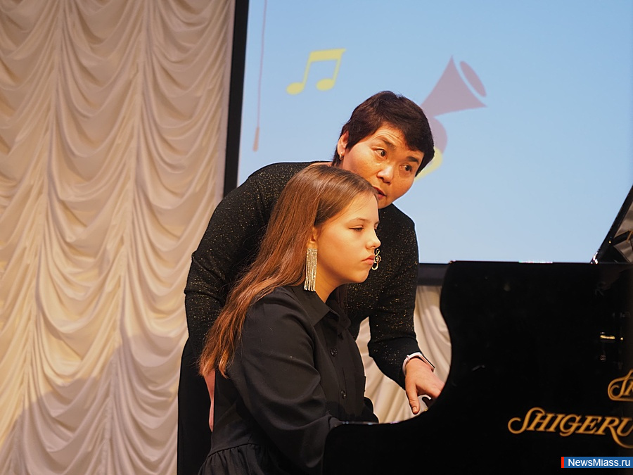 "�� ������ ������� ��� �����! ����������� �������� � ������!". ����� � ����. � ���� �������� � ��� ����������� ��� � 2 ����� �. �. �������