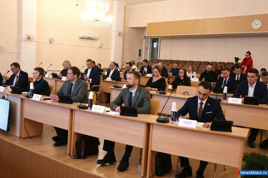 ������ ������ ���������� ����� ��� �� 100 ���������. ��� ������ ����� ���������� �� �������� ������������� �����������