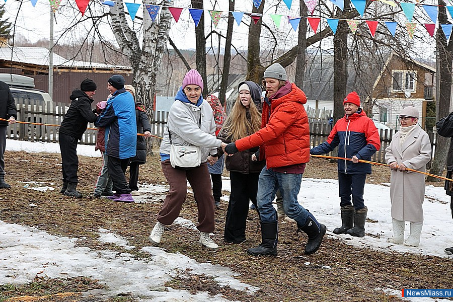 � ������ ������ ������ ��������� �����. �������� ������� �� ������ ������ � ��-��������� �����, �� � ��-���������� ��������