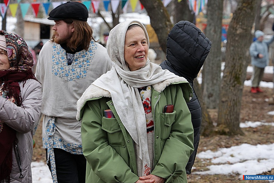 � ������ ������ ������ ��������� �����. �������� ������� �� ������ ������ � ��-��������� �����, �� � ��-���������� ��������