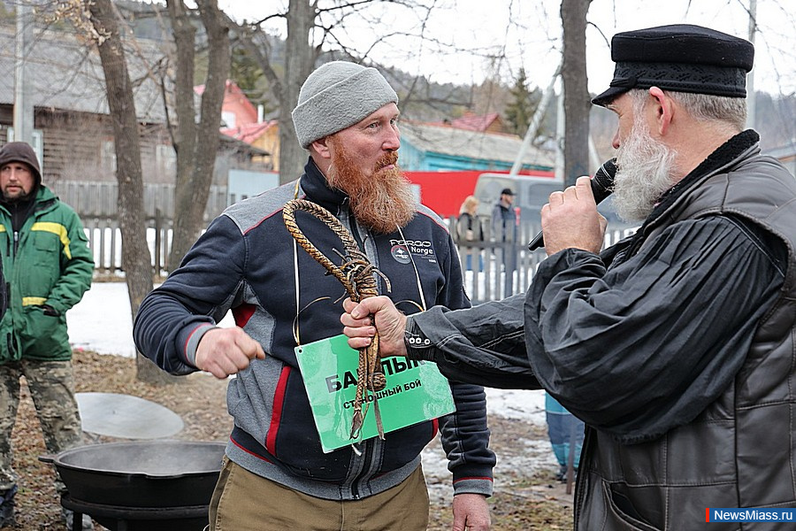 � ������ ������ ������ ��������� �����. �������� ������� �� ������ ������ � ��-��������� �����, �� � ��-���������� ��������