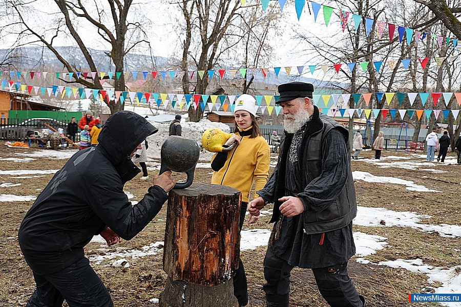 � ������ ������ ������ ��������� �����. �������� ������� �� ������ ������ � ��-��������� �����, �� � ��-���������� ��������