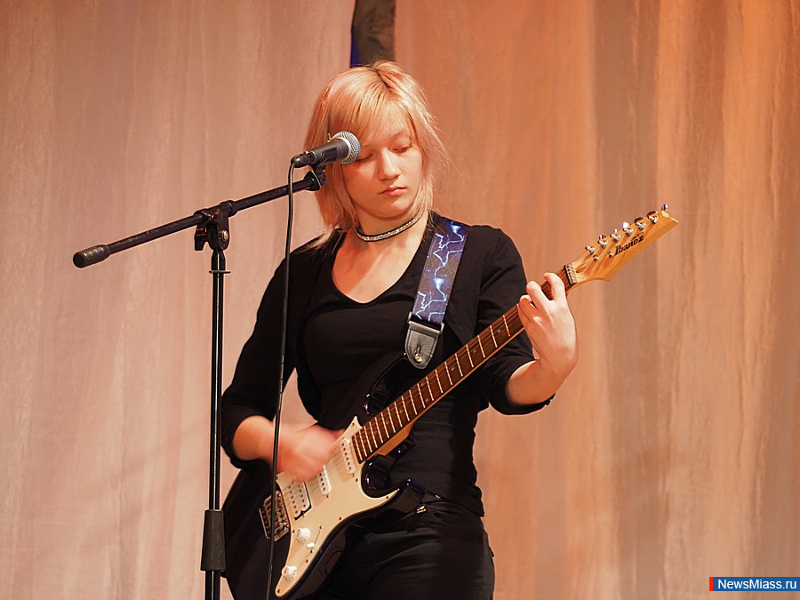 ����������� ���������-������� "�������" ������ � ������. �� ����� ��� ��������� �������, ������������ � ��������� ��������-���������������� ������ �� ����������, ������, ���������, ����� � ������������