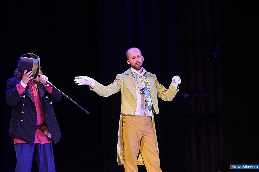 ��������� "�������" ������� ������ �������� � ������. ������� ������-������ "������" ������� ������� � ������� ��������� ������ ���������