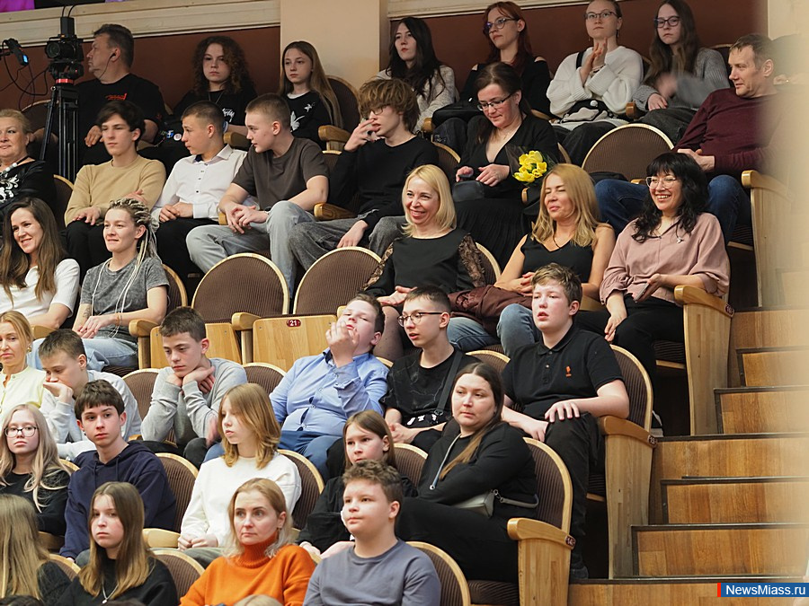 ��������� "�������" ������� ������ �������� � ������. ������� ������-������ "������" ������� ������� � ������� ��������� ������ ���������