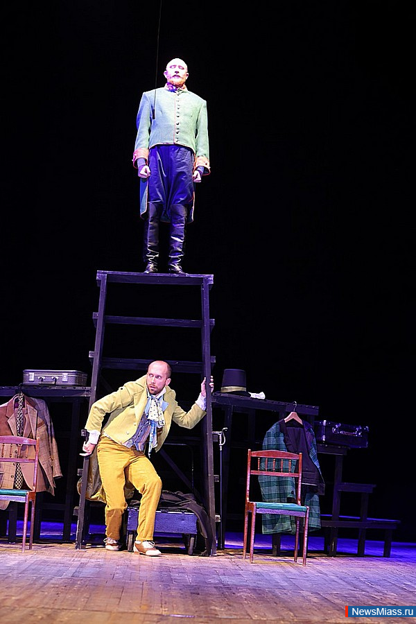 ��������� "�������" ������� ������ �������� � ������. ������� ������-������ "������" ������� ������� � ������� ��������� ������ ���������