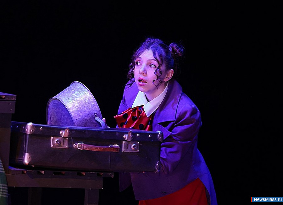 ��������� "�������" ������� ������ �������� � ������. ������� ������-������ "������" ������� ������� � ������� ��������� ������ ���������