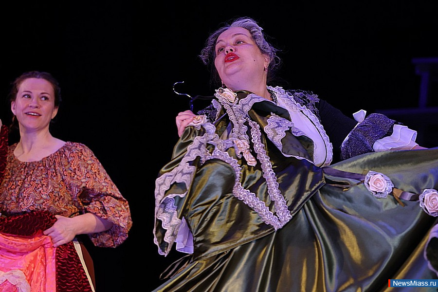 ��������� "�������" ������� ������ �������� � ������. ������� ������-������ "������" ������� ������� � ������� ��������� ������ ���������