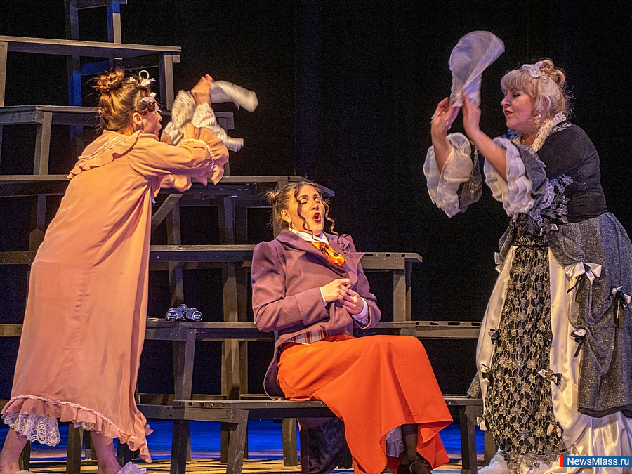 ��������� "�������" ������� ������ �������� � ������. ������� ������-������ "������" ������� ������� � ������� ��������� ������ ���������