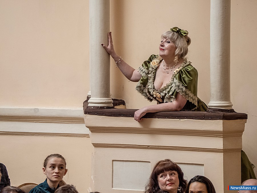 ��������� "�������" ������� ������ �������� � ������. ������� ������-������ "������" ������� ������� � ������� ��������� ������ ���������