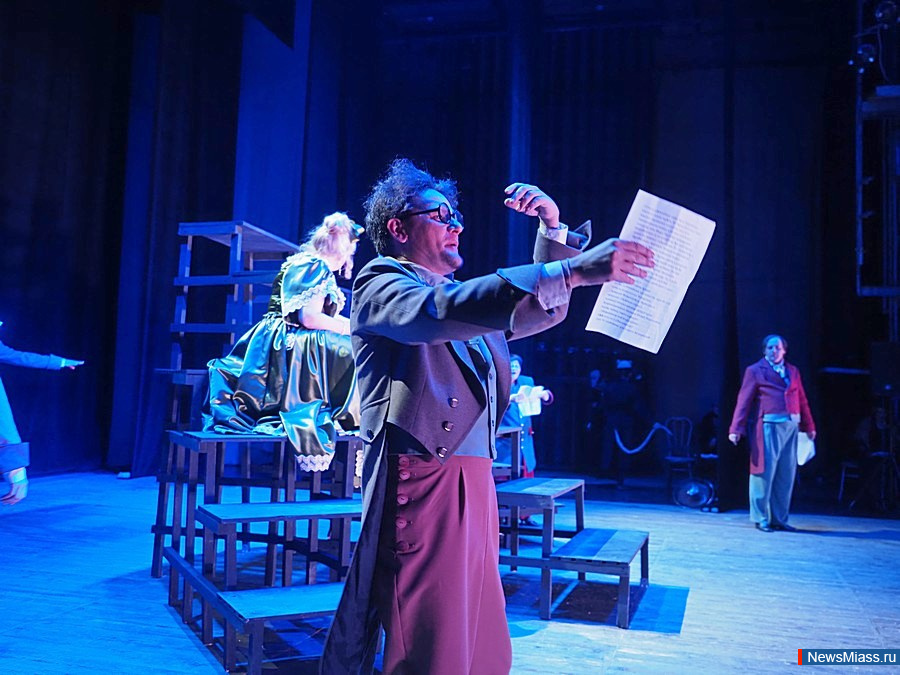 ��������� "�������" ������� ������ �������� � ������. ������� ������-������ "������" ������� ������� � ������� ��������� ������ ���������