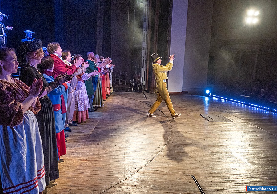 ��������� "�������" ������� ������ �������� � ������. ������� ������-������ "������" ������� ������� � ������� ��������� ������ ���������