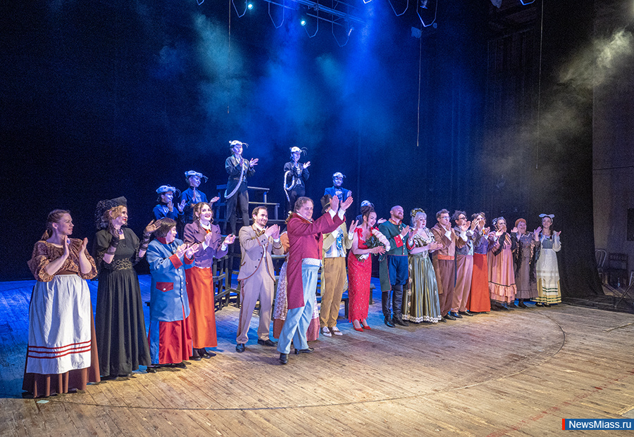 ��������� "�������" ������� ������ �������� � ������. ������� ������-������ "������" ������� ������� � ������� ��������� ������ ���������