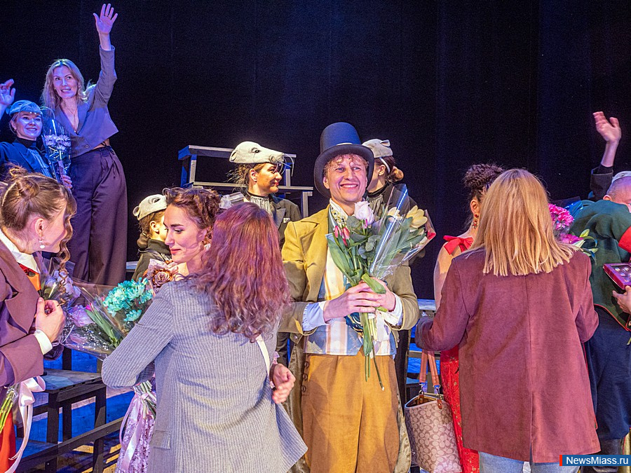 ��������� "�������" ������� ������ �������� � ������. ������� ������-������ "������" ������� ������� � ������� ��������� ������ ���������