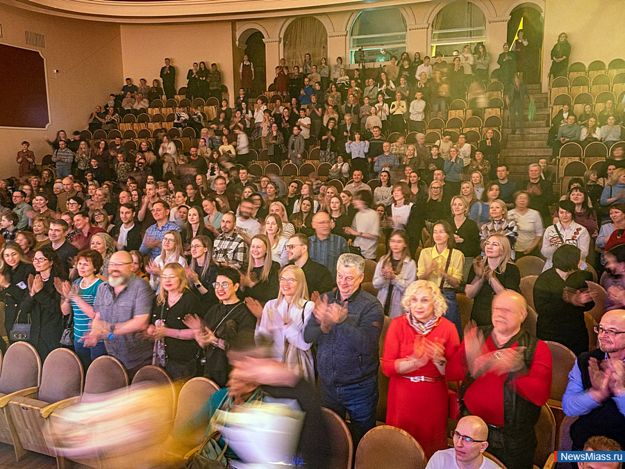 ��������� "�������" ������� ������ �������� � ������. ������� ������-������ "������" ������� ������� � ������� ��������� ������ ���������