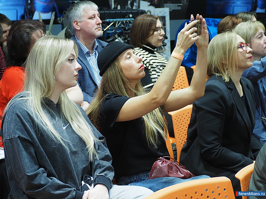 ����� "���������� �����" ������� ������ � ������. ����� �� ���� ��������� ������ ��������� �� �������� �������� ���������� ���������, ������������, ������, ����������� ��������� �������