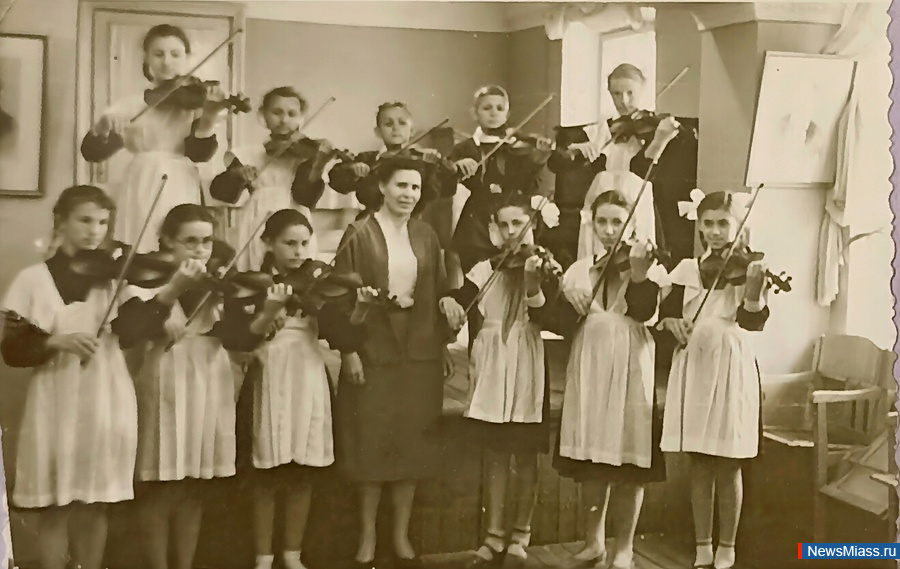 "��� ������ ������ - ���� �������". ����� � ����. � ���� �������� � ��� ����������� ��� � 2 ����� �. �. �������