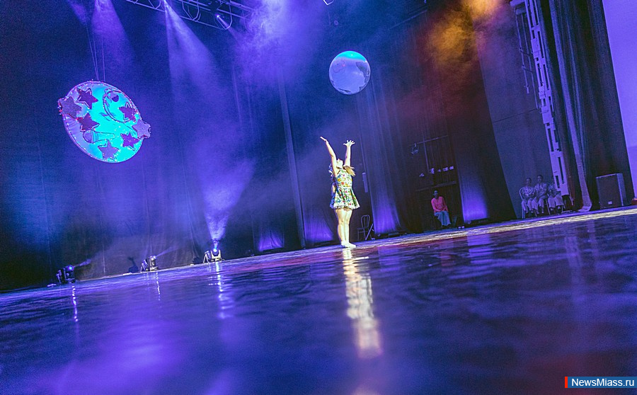 "��������� ��������" �������� �� ����� ������. �������� ��������� "����" � ������ ���������� ������ "�������" ���������� �������� ������ ������� �������� ���������