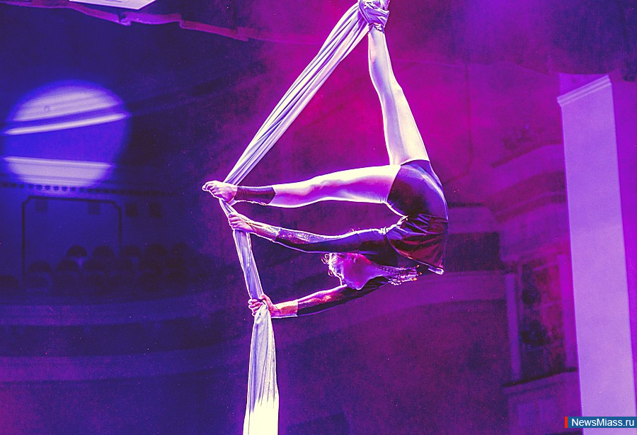 "��������� ��������" �������� �� ����� ������. �������� ��������� "����" � ������ ���������� ������ "�������" ���������� �������� ������ ������� �������� ���������