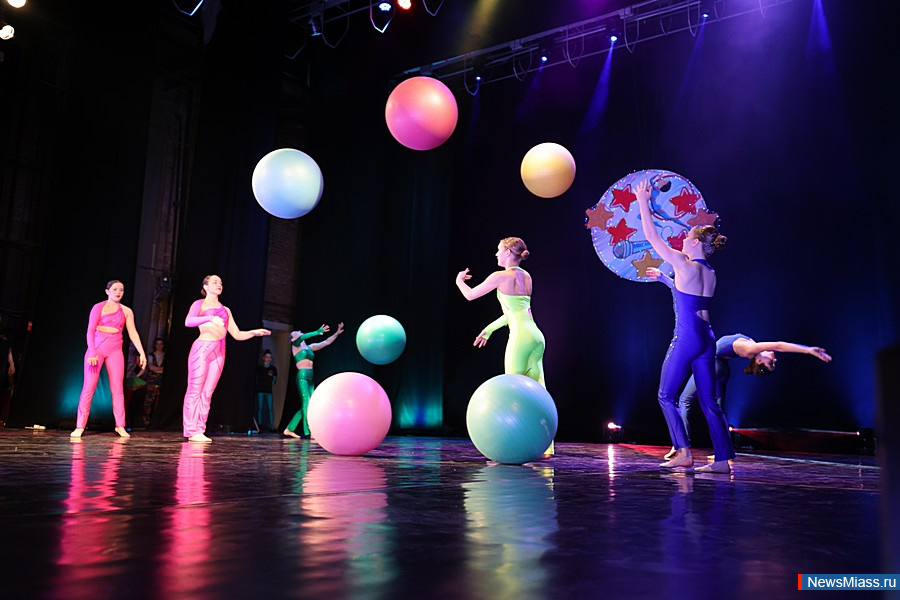 "��������� ��������" �������� �� ����� ������. �������� ��������� "����" � ������ ���������� ������ "�������" ���������� �������� ������ ������� �������� ���������