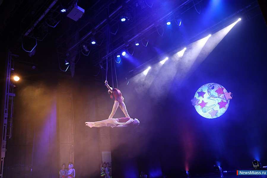 "��������� ��������" �������� �� ����� ������. �������� ��������� "����" � ������ ���������� ������ "�������" ���������� �������� ������ ������� �������� ���������