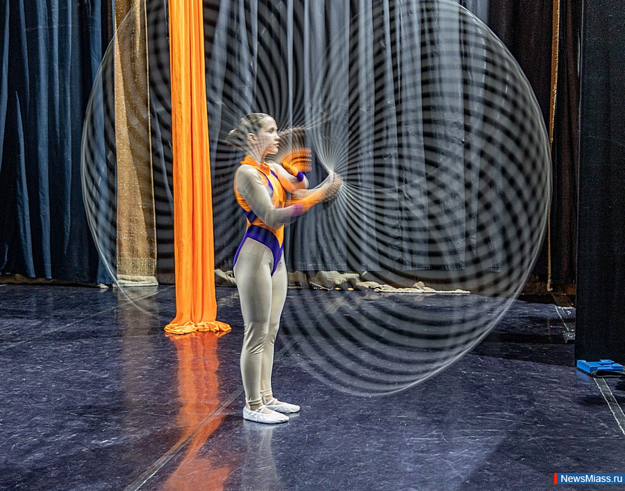 "��������� ��������" �������� �� ����� ������. �������� ��������� "����" � ������ ���������� ������ "�������" ���������� �������� ������ ������� �������� ���������