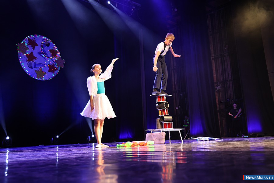 "��������� ��������" �������� �� ����� ������. �������� ��������� "����" � ������ ���������� ������ "�������" ���������� �������� ������ ������� �������� ���������