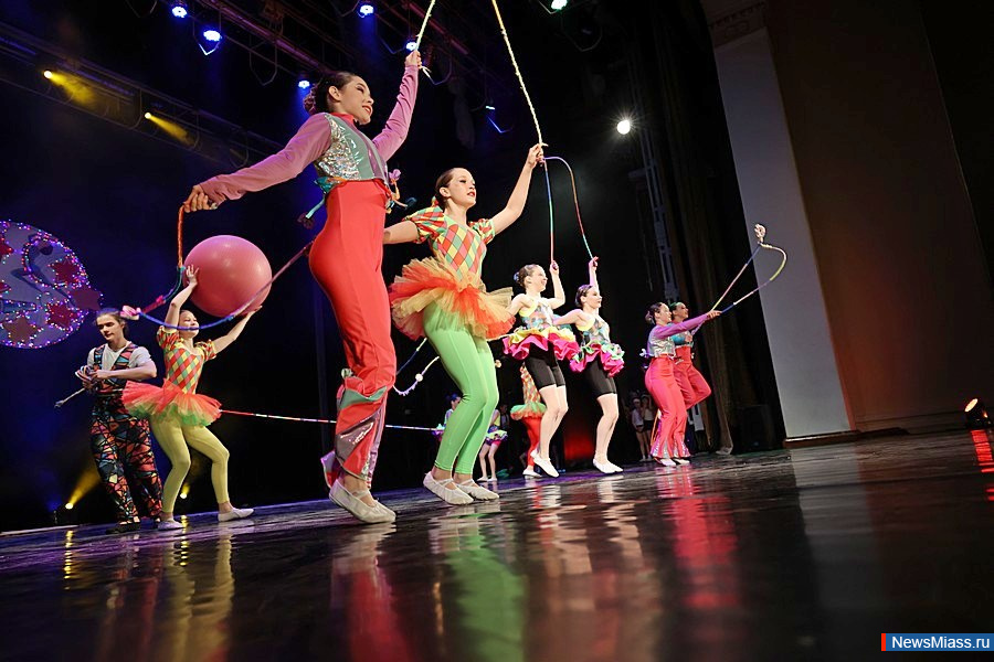 "��������� ��������" �������� �� ����� ������. �������� ��������� "����" � ������ ���������� ������ "�������" ���������� �������� ������ ������� �������� ���������