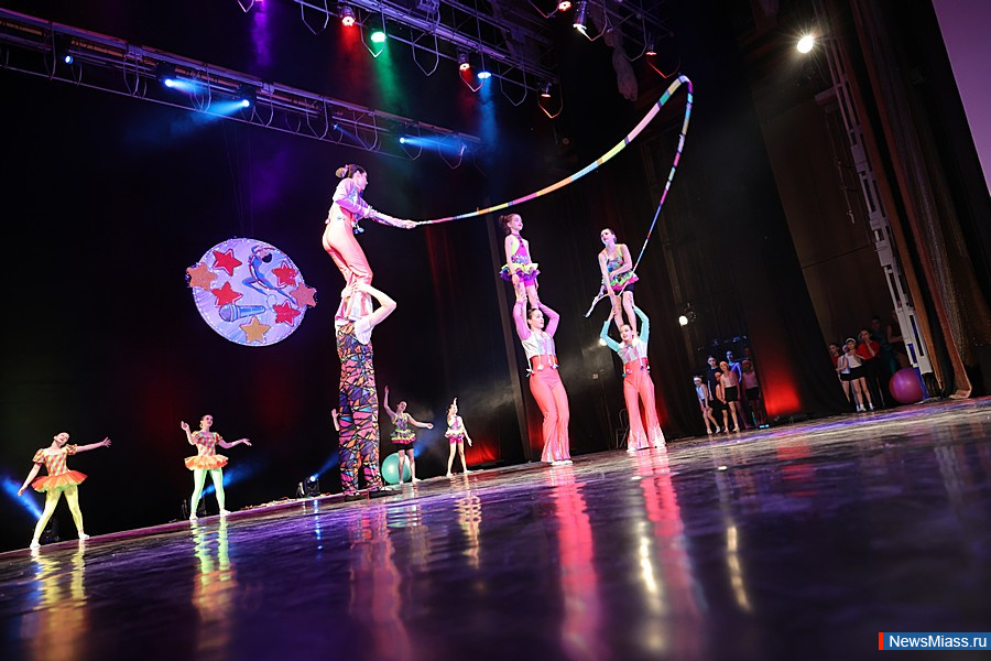 "��������� ��������" �������� �� ����� ������. �������� ��������� "����" � ������ ���������� ������ "�������" ���������� �������� ������ ������� �������� ���������