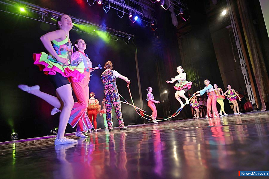 "��������� ��������" �������� �� ����� ������. �������� ��������� "����" � ������ ���������� ������ "�������" ���������� �������� ������ ������� �������� ���������