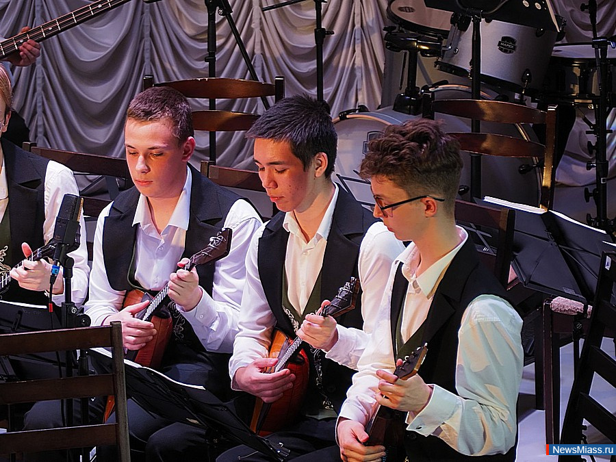 ���� ������� ������ ��������� �� ����� ����� � ���������������. � ������ ��������� ������� �������� ������� �������� � ������������ ������� ���������� ����������� �������, �� ������� ��������� � ���� ������