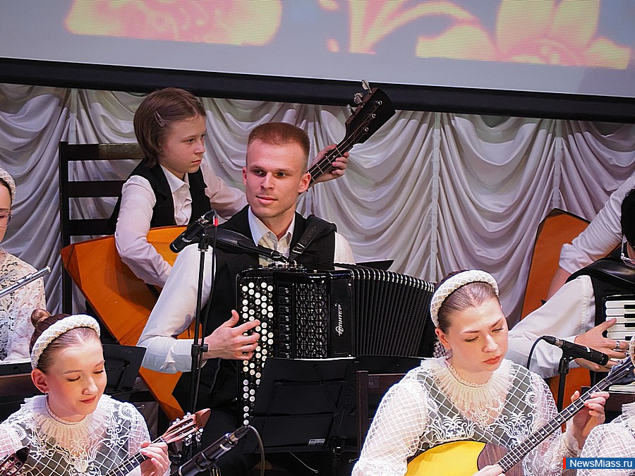 ���� ������� ������ ��������� �� ����� ����� � ���������������. � ������ ��������� ������� �������� ������� �������� � ������������ ������� ���������� ����������� �������, �� ������� ��������� � ���� ������