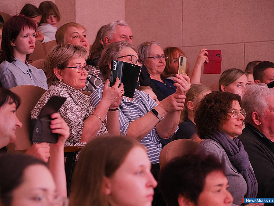 ���� ������� ������ ��������� �� ����� ����� � ���������������. � ������ ��������� ������� �������� ������� �������� � ������������ ������� ���������� ����������� �������, �� ������� ��������� � ���� ������