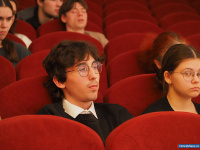 ��������� "����" ������ �������� ������ � ����������� ���������